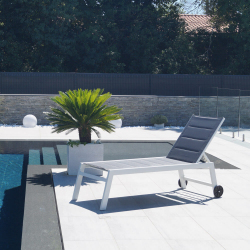 Bain de Soleil Collection Mozaik 190 x 66 x 70 cm Peinture Epoxy Chocolat. Roues Empilables Coussin Inclus